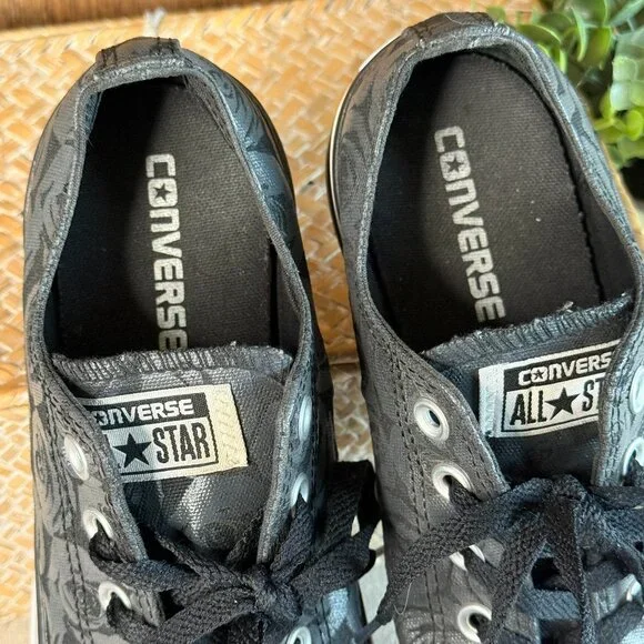 Converse Chuck Taylor All Star Low Top Black Onyx Silver Rose Print – Women’s 9 - Picture 12 of 12